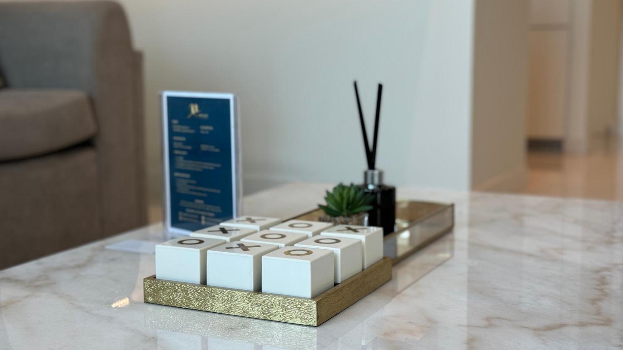 Appartement Magnificent - Damac Distinction Downtown *
